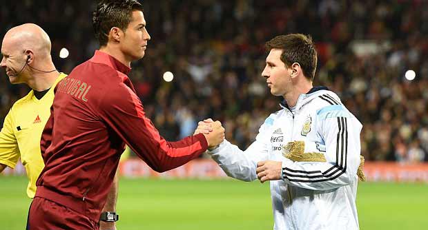 الفيفا يكشف قائمة 23 مرشحا لجائزة افضل لاعب في العام والجزائري محرز ابرز المتواجدين فيها